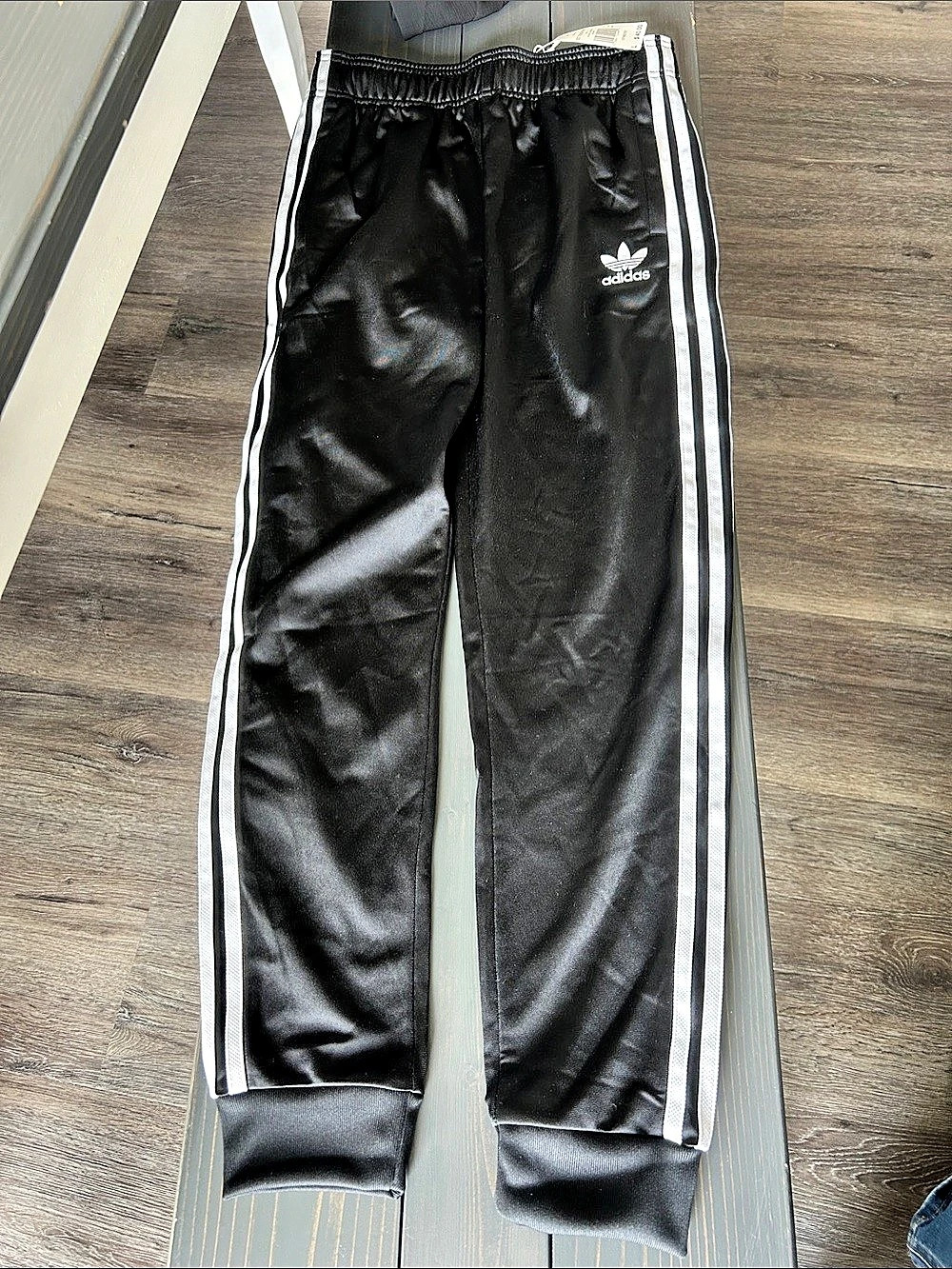 adidas Adicolor SST Track Pants Black & White kids size Large